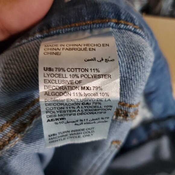 Chicos Jeans Women’s Size 2 US 12 Blue Wide Leg Crop Button Fly Frayed Hem - Picture 4 of 13